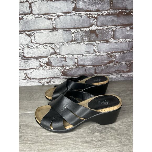 G.H. Bass & Co. MaryAnn Black Leather Wedge Slip On Sandals Women Sz 8M US/39EU - Picture 16 of 16